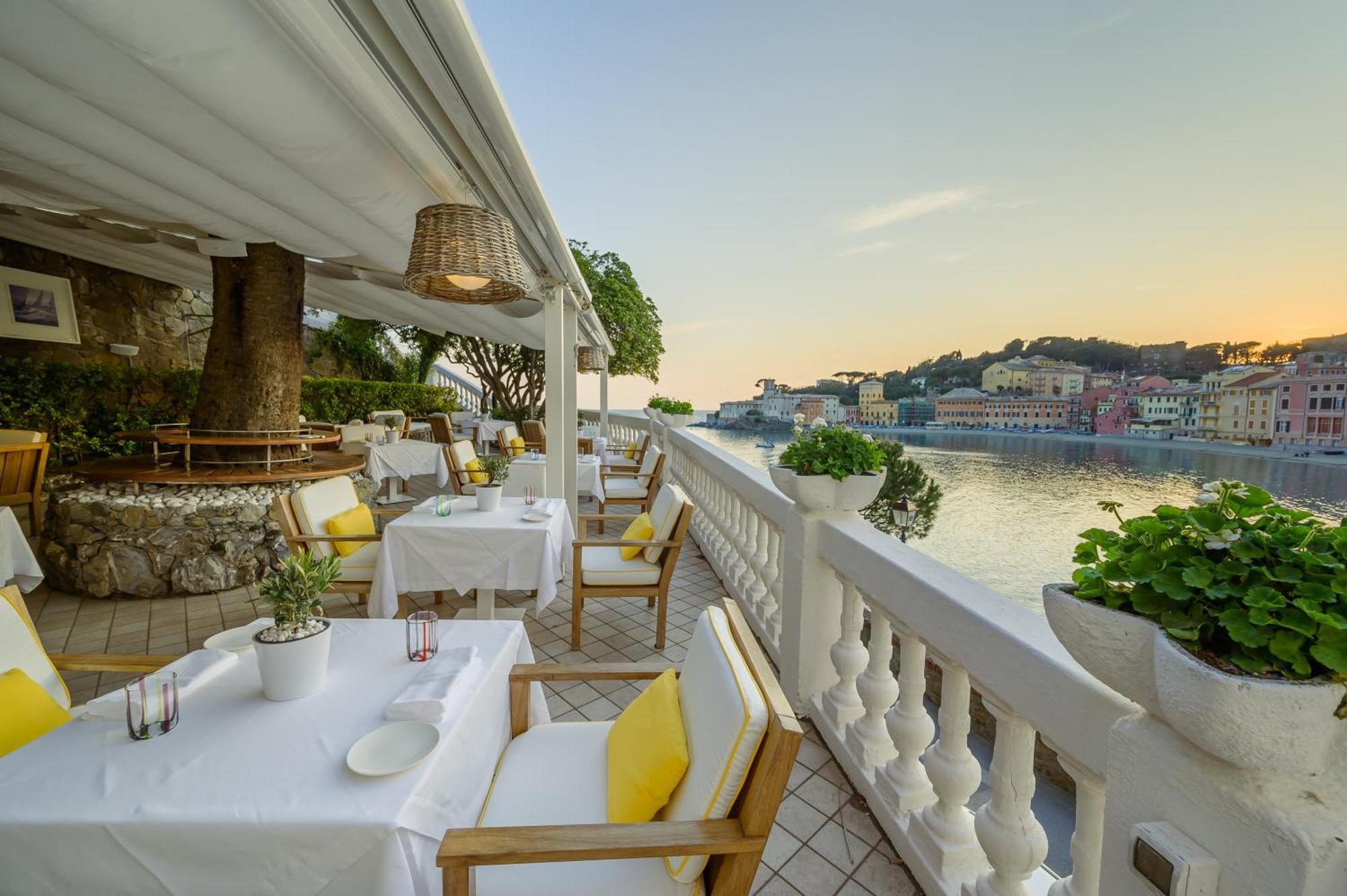 Hotel Helvetia Sestri Levante Esterno foto